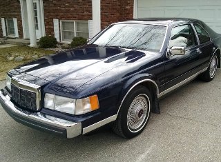 Left front 1990 Lincoln Mark VII